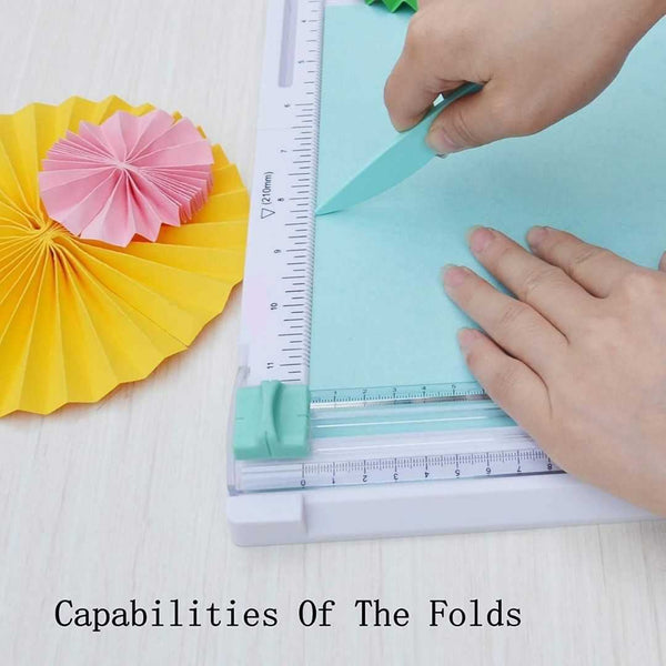 Score Board and Paper Trimmer (12" x 12")