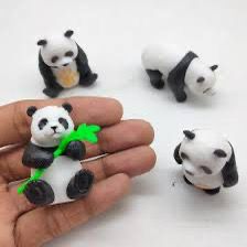Panda MiniatureElevate Collegian