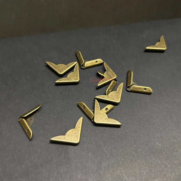 Antique Metal Corner- 12pc/pack